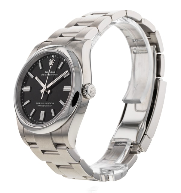 Rolex Oyster Perpetual 126000 Image 2